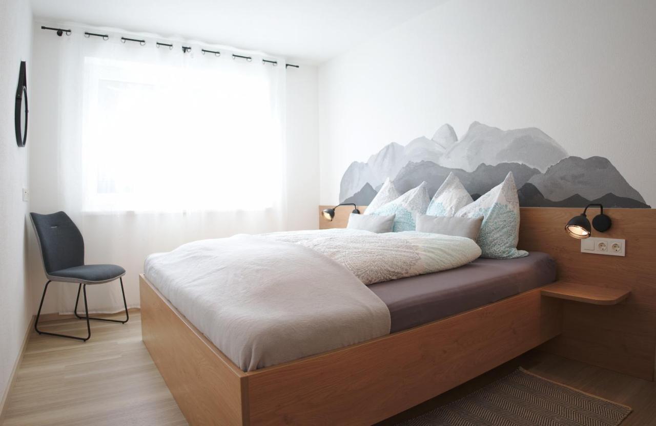 Berg' & Bluamen Appartements Stubai Нойштіфт-ім-Штубайталь Екстер'єр фото